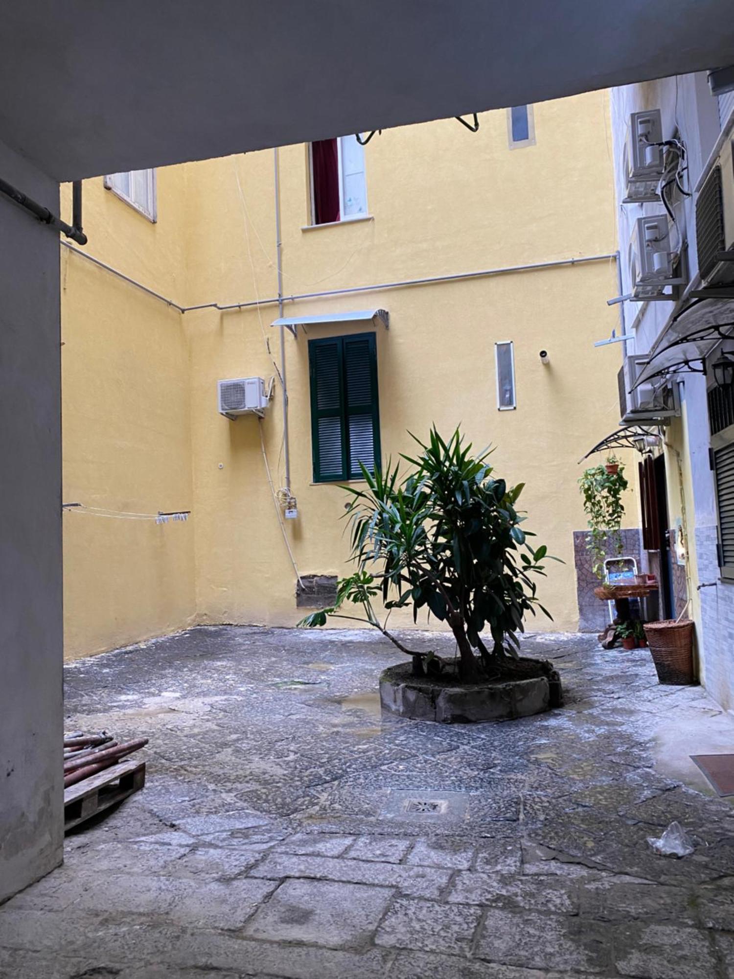 Maison Frattasio Napoli Esterno foto